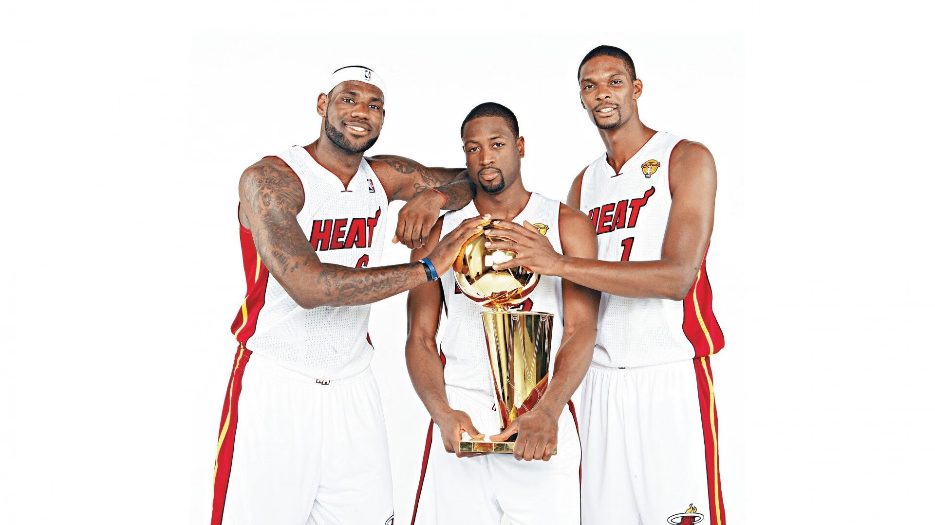 冰冷公式破解钢铁防线，当穆勒在年度焦点战接管比赛，他让精密足球回归人性